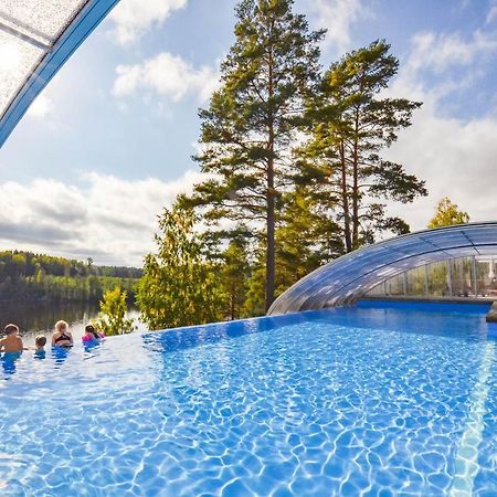 Arjaeng Camping & Stugor Sommarvik Exteriér fotografie